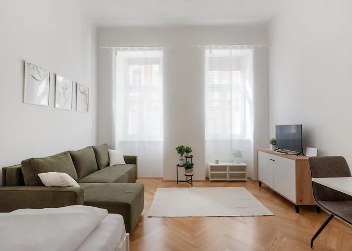 Appartement Zwischen Schoenbrunn Und Zentrum, Neues In Gruenruhelage Bei Schoenbrunn Vienne