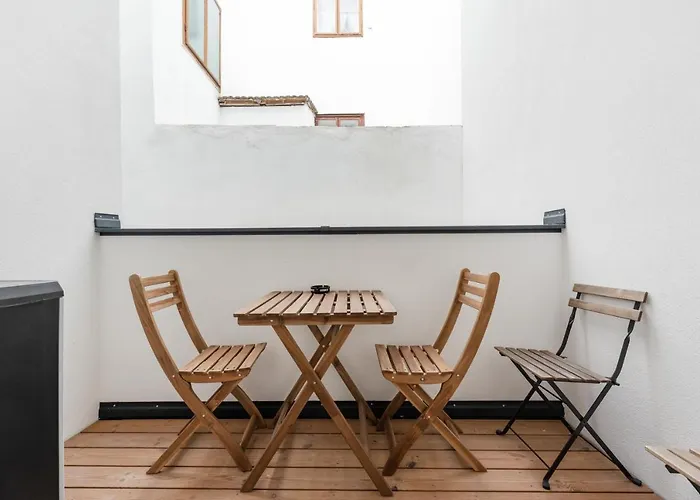 Zwischen Schoenbrunn Und Zentrum, Neues In Gruenruhelage Bei Schoenbrunn Appartement Vienne